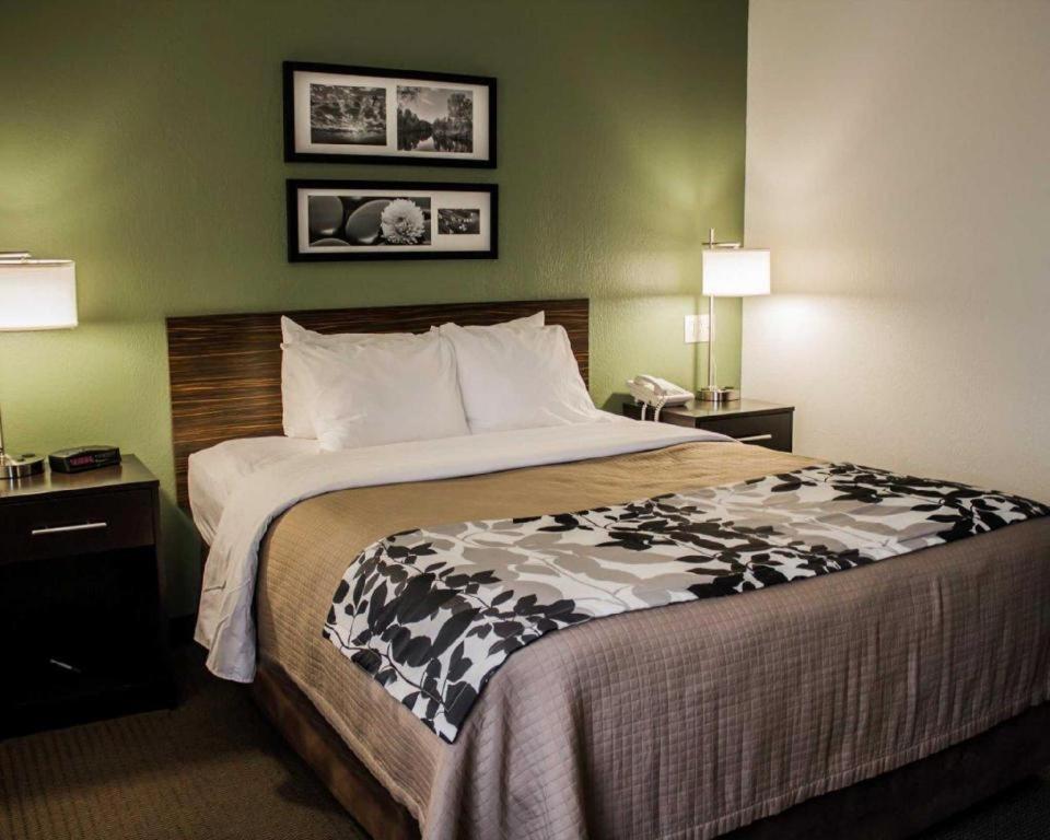 Sleep Inn Geistown Екстер'єр фото