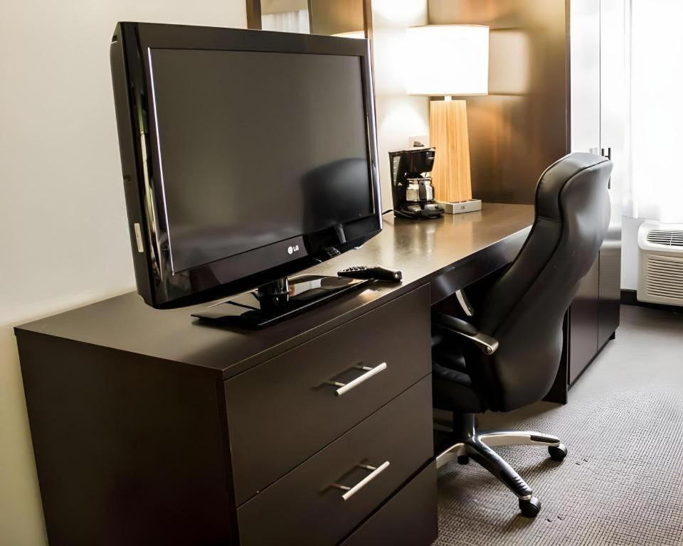 Sleep Inn Geistown Екстер'єр фото